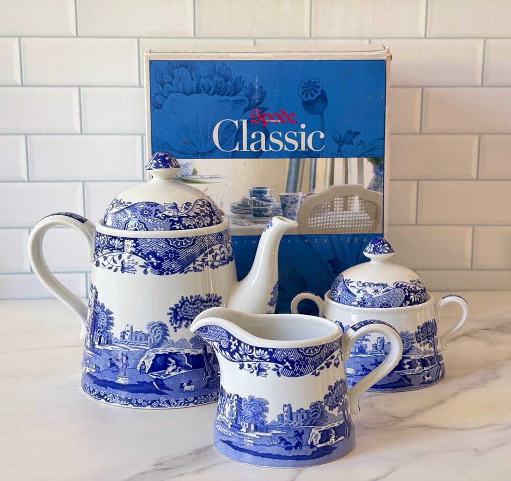 Spode Blue Italian 3pc Tea Set Teapot Sugar Creamer 2006 Old stock New In Box